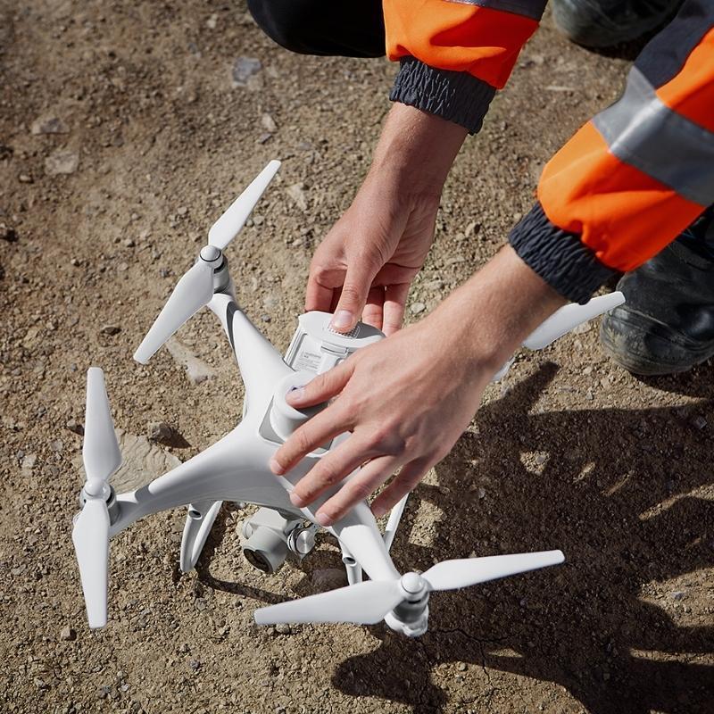 Phantom 4 RTK Tutorial: How to use the Phantom 4 RTK Photogrammetry