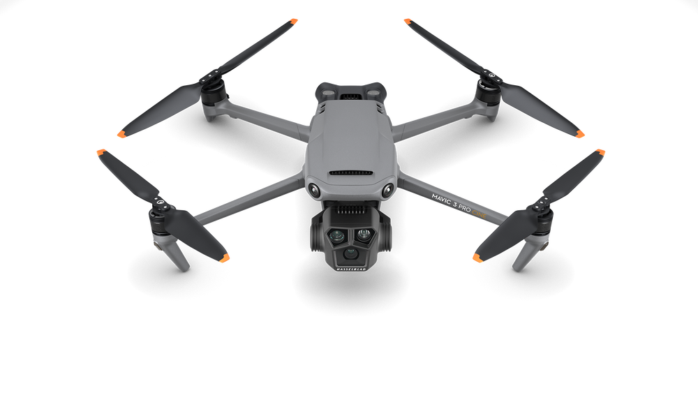 DJI Mavic 3 Pro Cine Combo